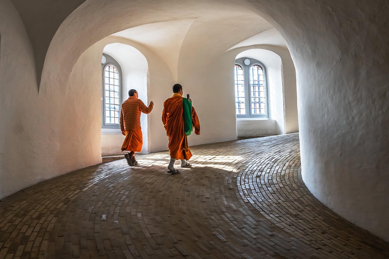 Working abroad as a Danish speaker – multilingual vacancies via Recruit4Work