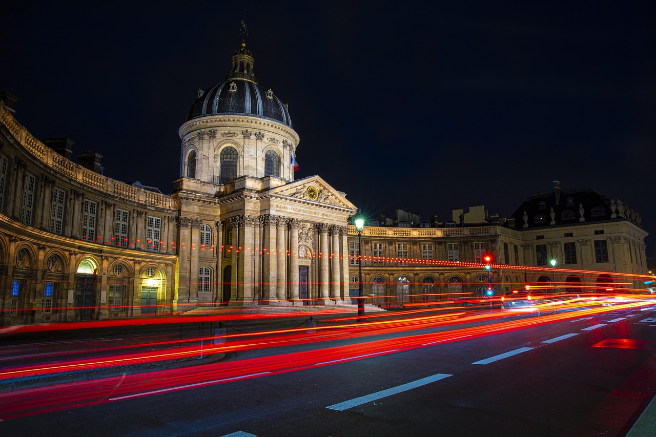 Living and working in France – vacancies via Recruit4Work