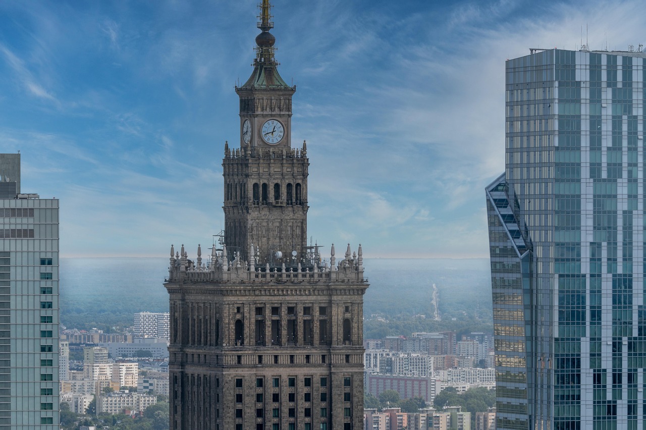Living and working in Poland – vacancies via Recruit4Work