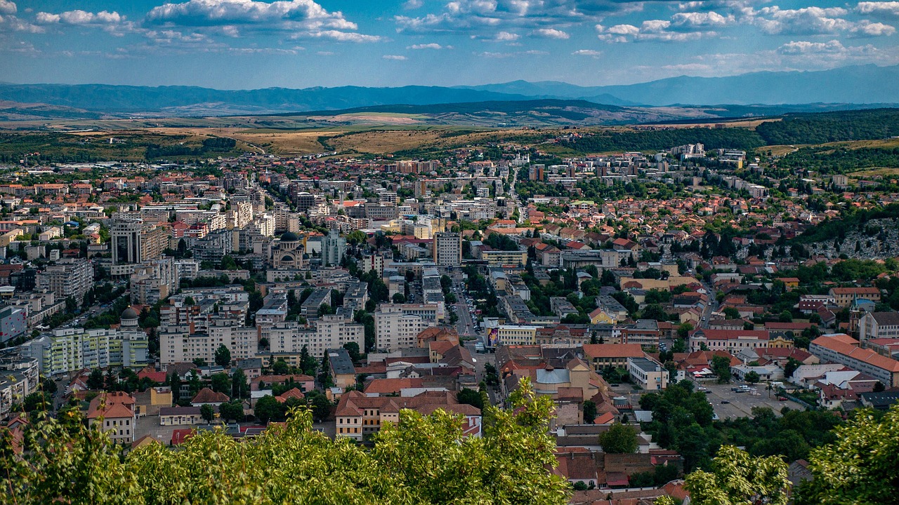 Living and working in Romania – vacancies via Recruit4Work